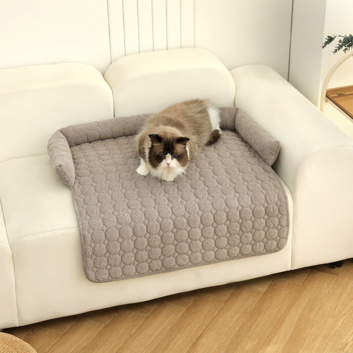 Luxury Corduroy Pet Bed – Calming Comfort for Every Paw